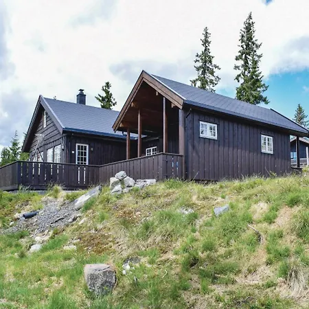 Holiday home Three-bedroom Holiday In