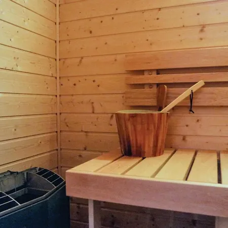 Three-bedroom Holiday In Sjusjoen