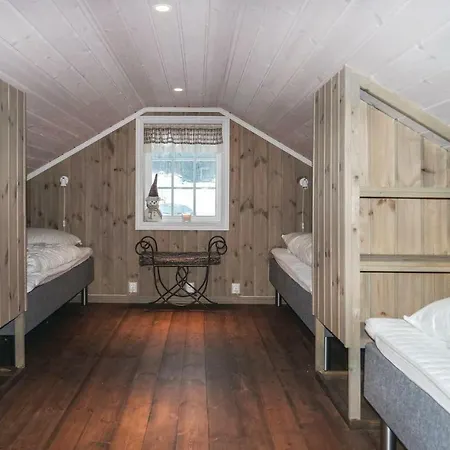 Three-bedroom Holiday In * Sjusjoen